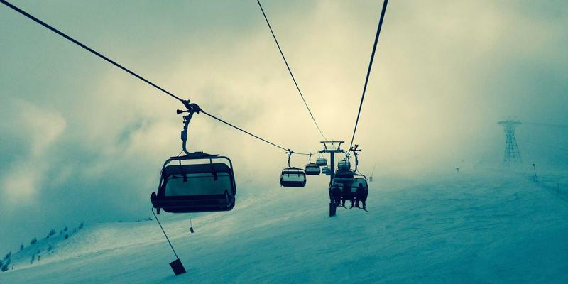 艺术高考90分冲刺指南：深度解析艺考政策、培训选择与舞蹈专项突破