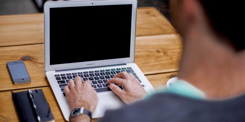 艺术高考全解析：音乐艺考与美术高考的备考策略与升学路径