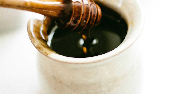 艺术高考美术色彩静物：掌握色调控制与氛围营造，实现从写生到默写的完美转换